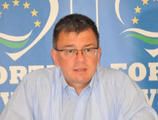 Mihai-Răzvan Ungureanu: 